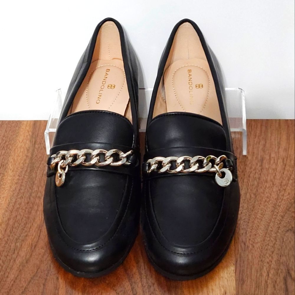 Bandolino, Womans Loafer Style Shoes. NWOT, Size 7